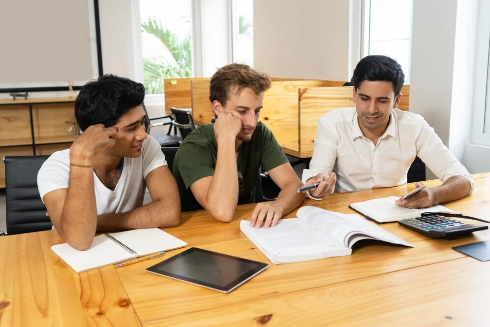 👉How do Debt Collectors Harass Consumers?